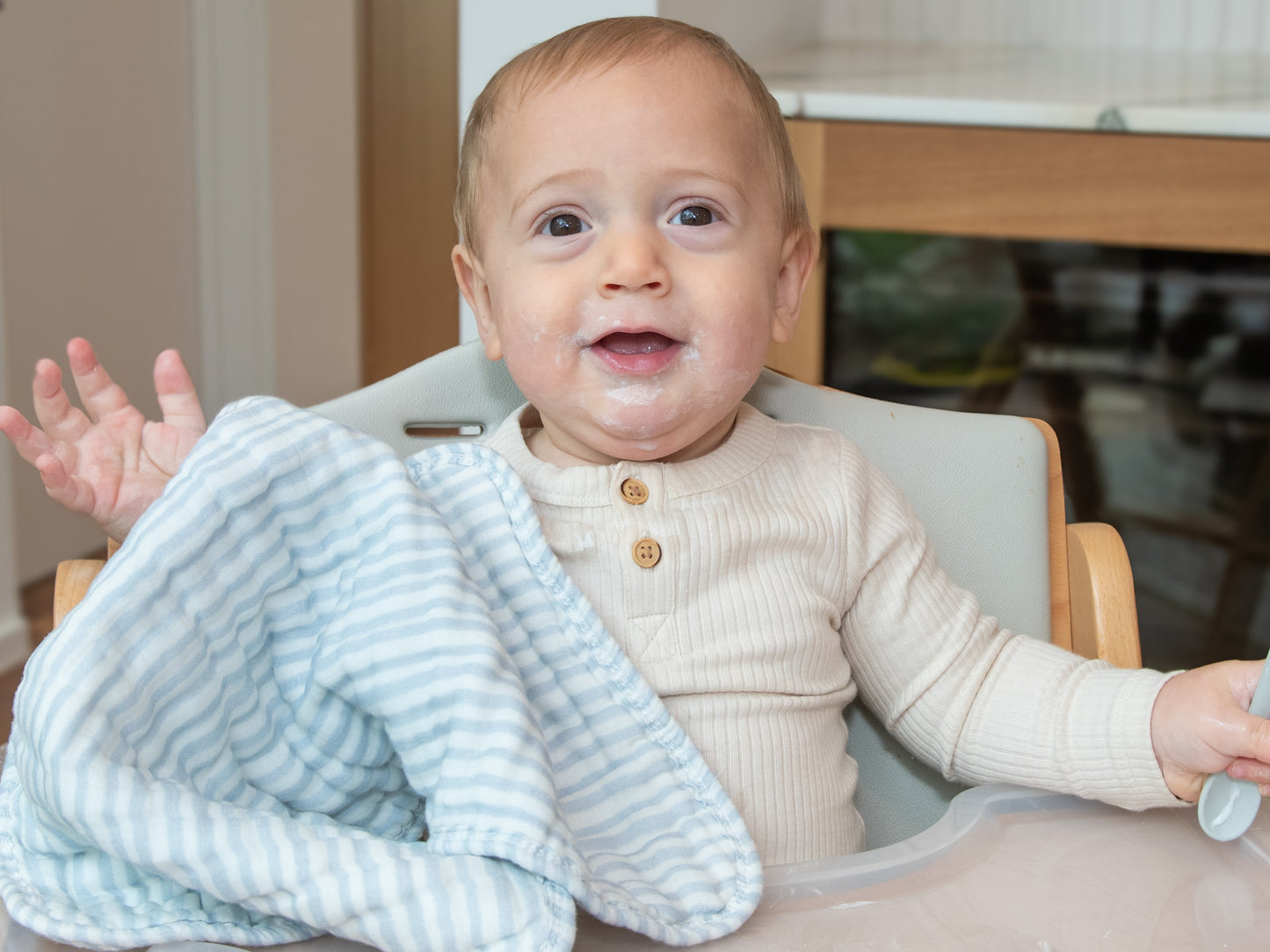 ORGANIC MUSLIN BURP CLOTHS, 3 PACK (POWDER BLUE + CREAM)