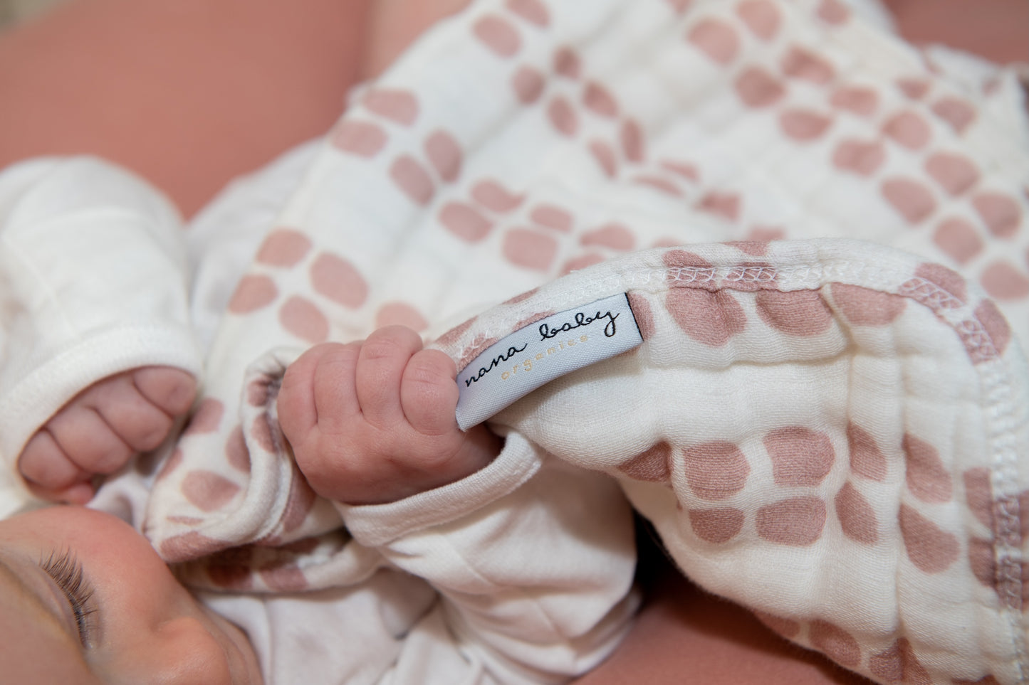 ORGANIC MUSLIN BURP CLOTHS, 3 PACK (DESERT PINK + IVORY)